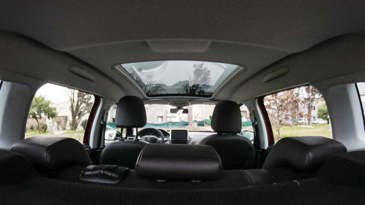 Crítica: Peugeot 2008 1.6 THP Sport (2020)