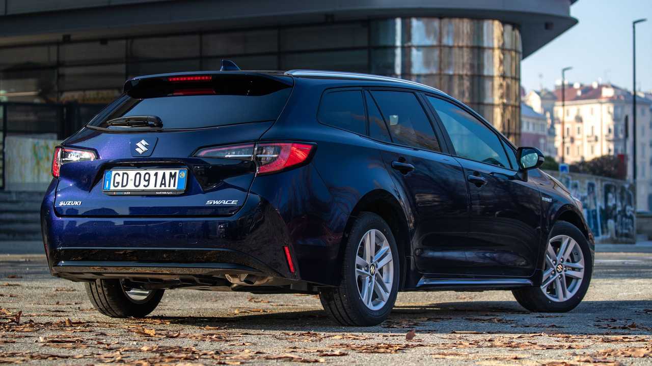 Suzuki Swace (2021) - Test Drive