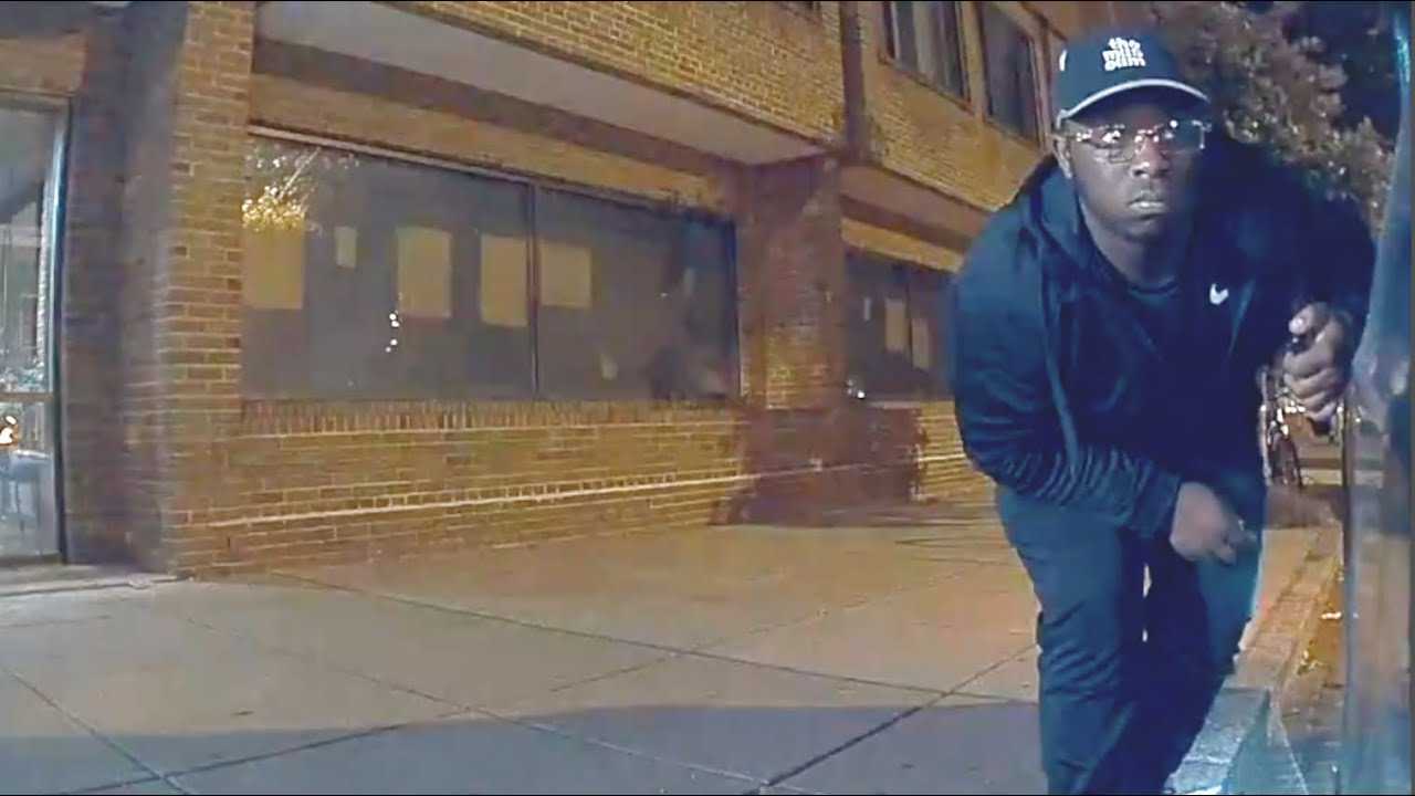 Burglar Gives Cops Proof To Arrest Him By Breaking Tesla's Window