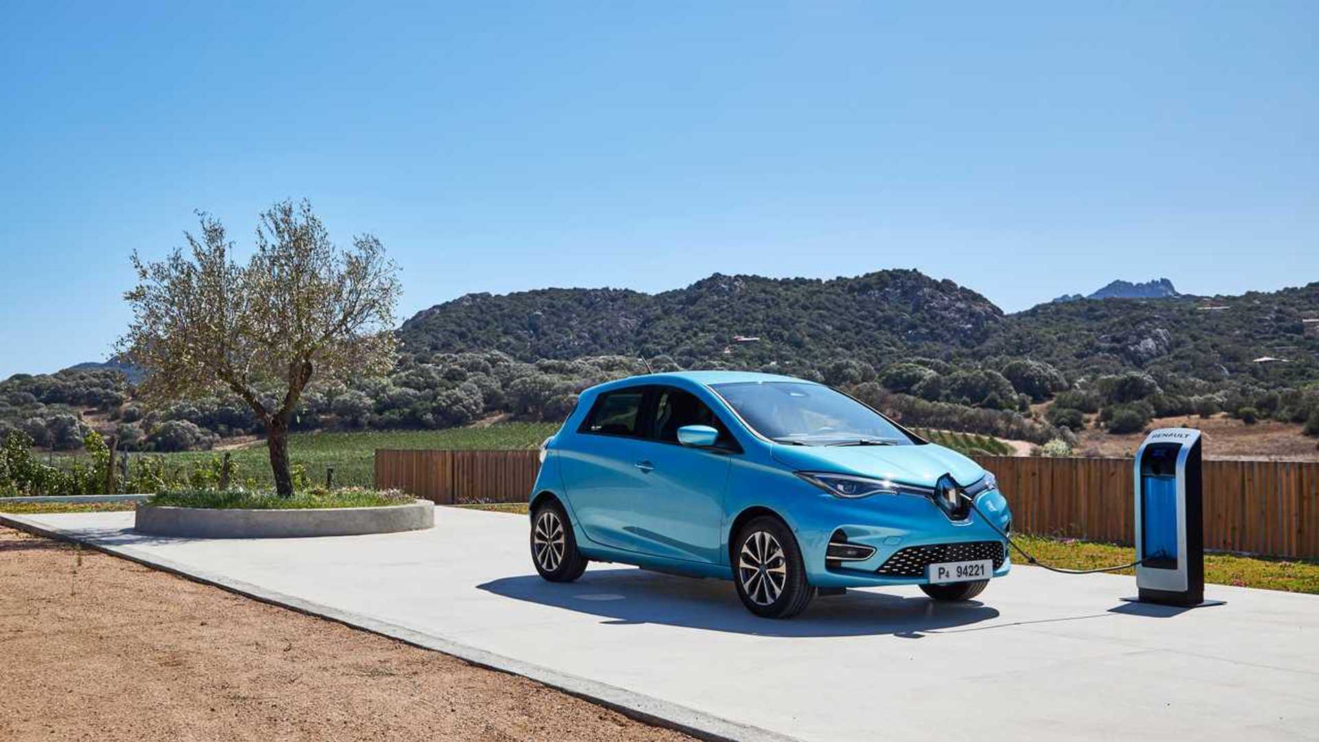 Let's Check Out The Renault ZOE DC Fast Charging Capabilities