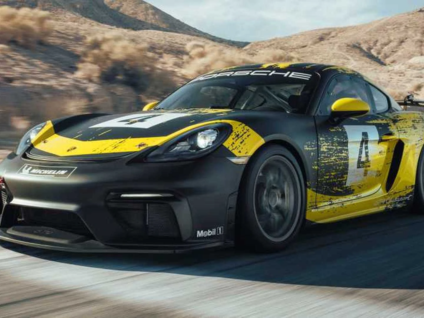 Porsche 718 Cayman GT4 Clubsport 420 bg ile pistlere indi