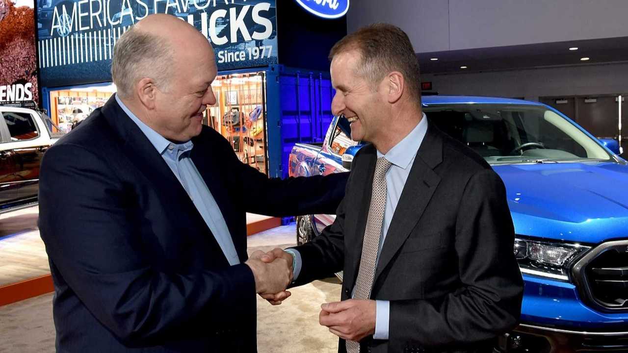 Jim Hackett (Ford) e Herbert Diess (Volkswagen)