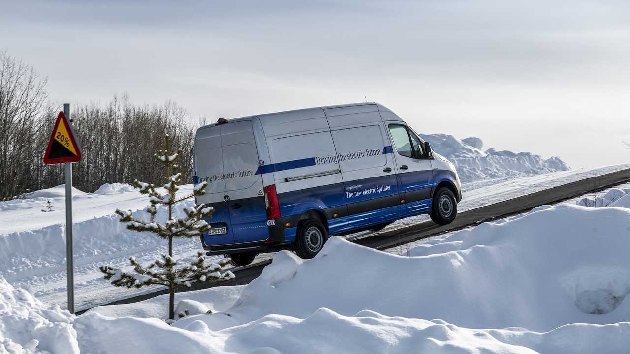 Mercedes eSprinter test invernali