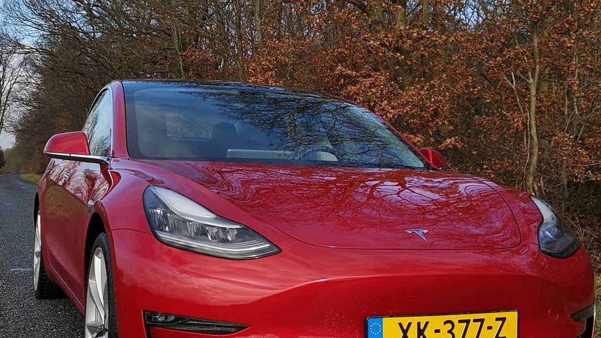 What Does Elon Musk Drive? Tesla Model S, Model 3, Model X & Here's Why