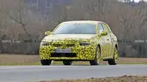 2022 Opel Astra spy shot