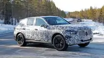 2022 Mercedes-Benz GLC neues Spionagebild (vorne drei Viertel)