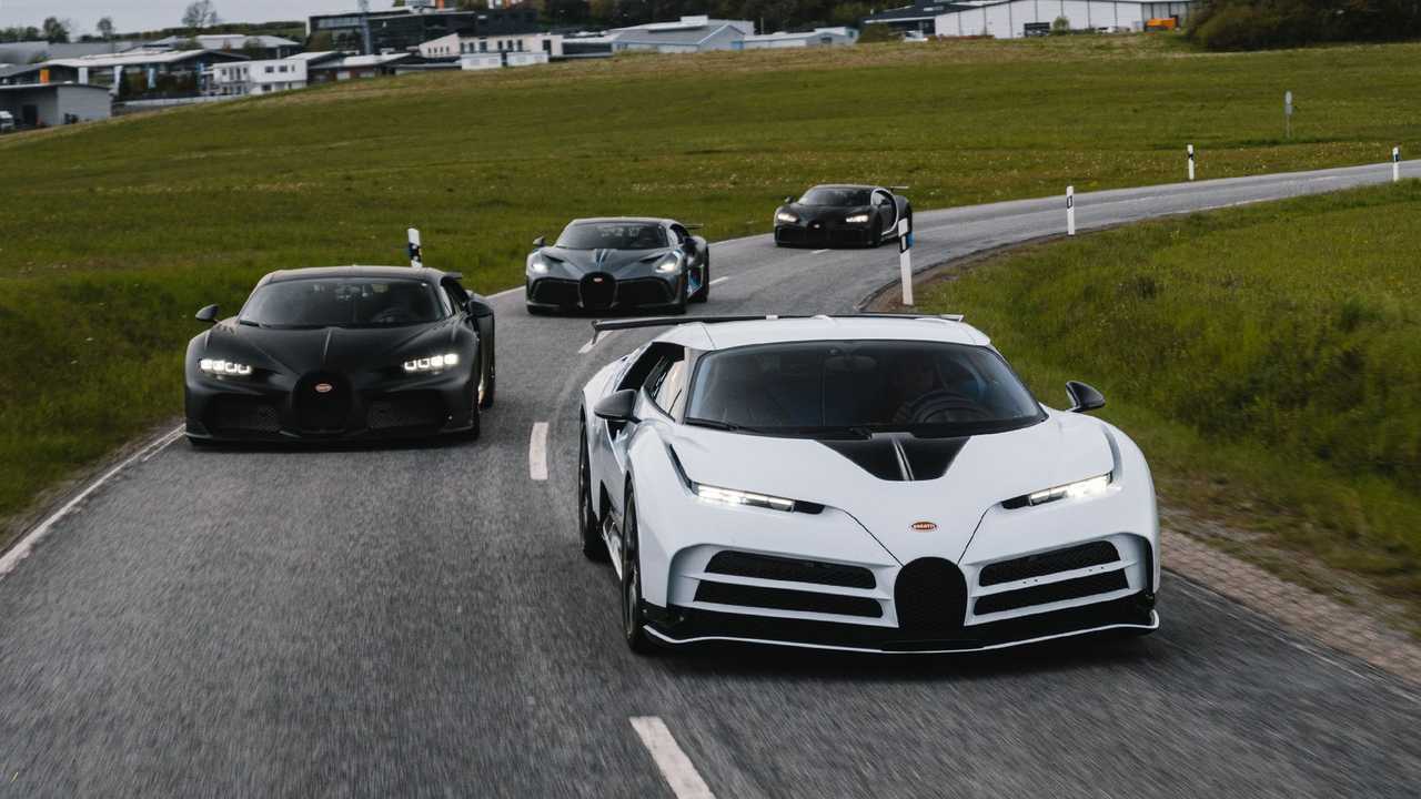 Bugatti Centodieci y Bugatti Chiron Super Sport 300+ en Nürburgring