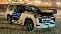 La Toyota Land Cruiser 300 della polizia di Dubai