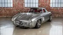 Mercedes SLK 32 AMG (2001) in Flügeltürer-SL verwandelt
