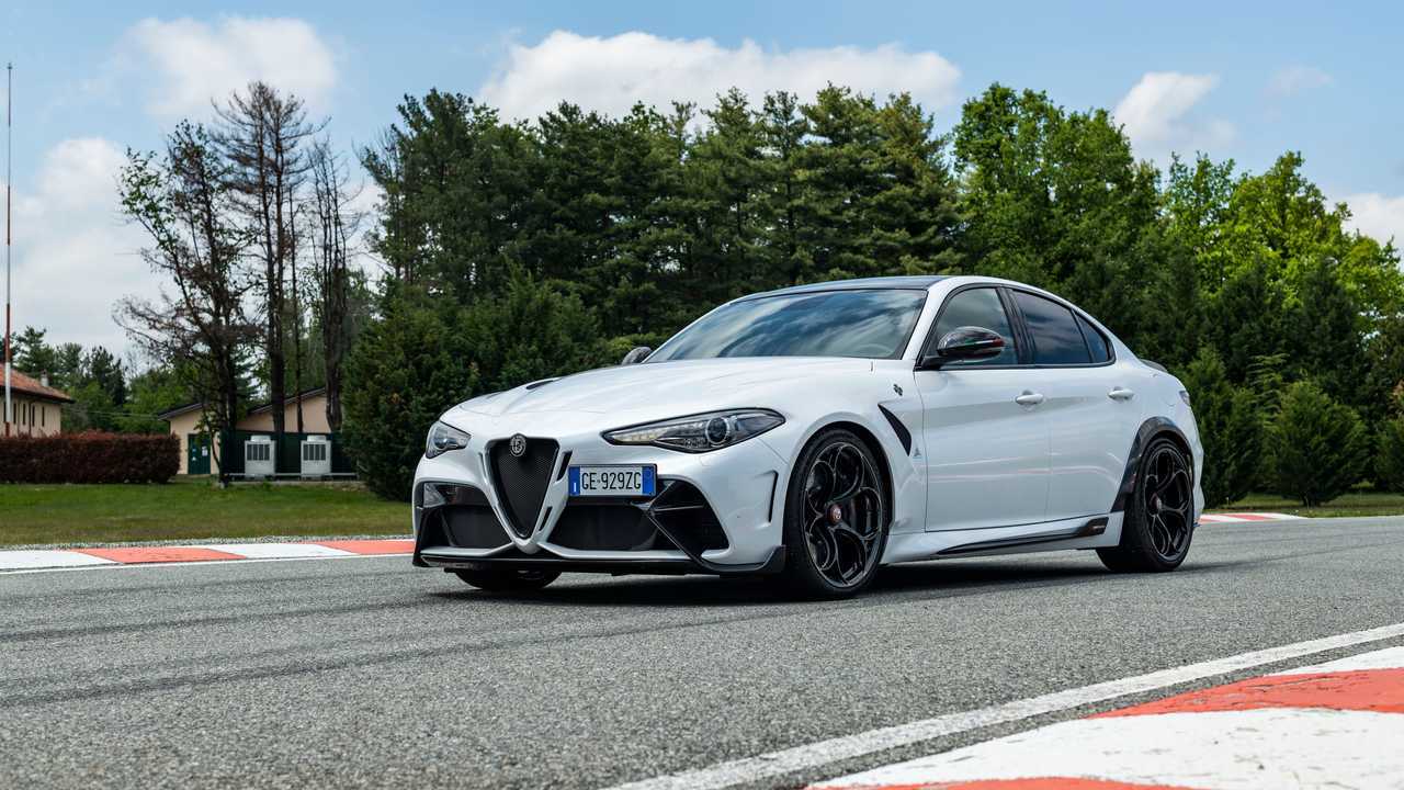 Alfa Romeo Giulia GTA, la prova
