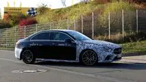 Mercedes-AMG A 35 Limousine Erlkönig