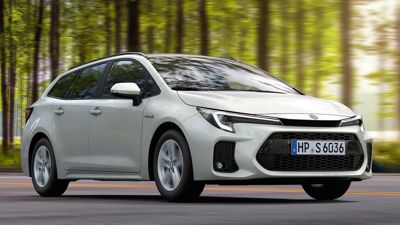 Suzuki Swace (2024)