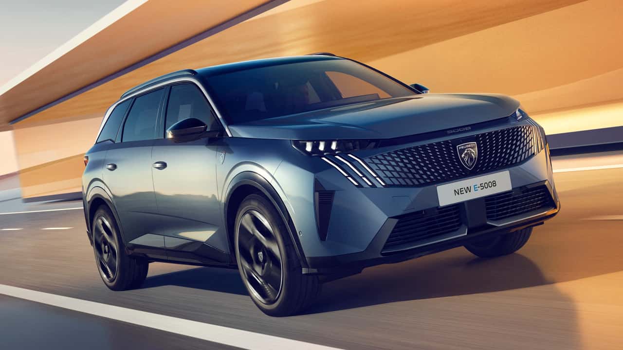 Peugeot 5008 (2024)
