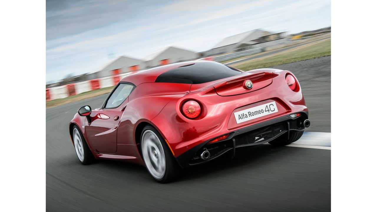 Hafiflikte gelen güzellik: Alfa Romeo 4C