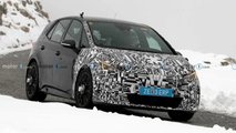 Cupra Born facelift spy photo