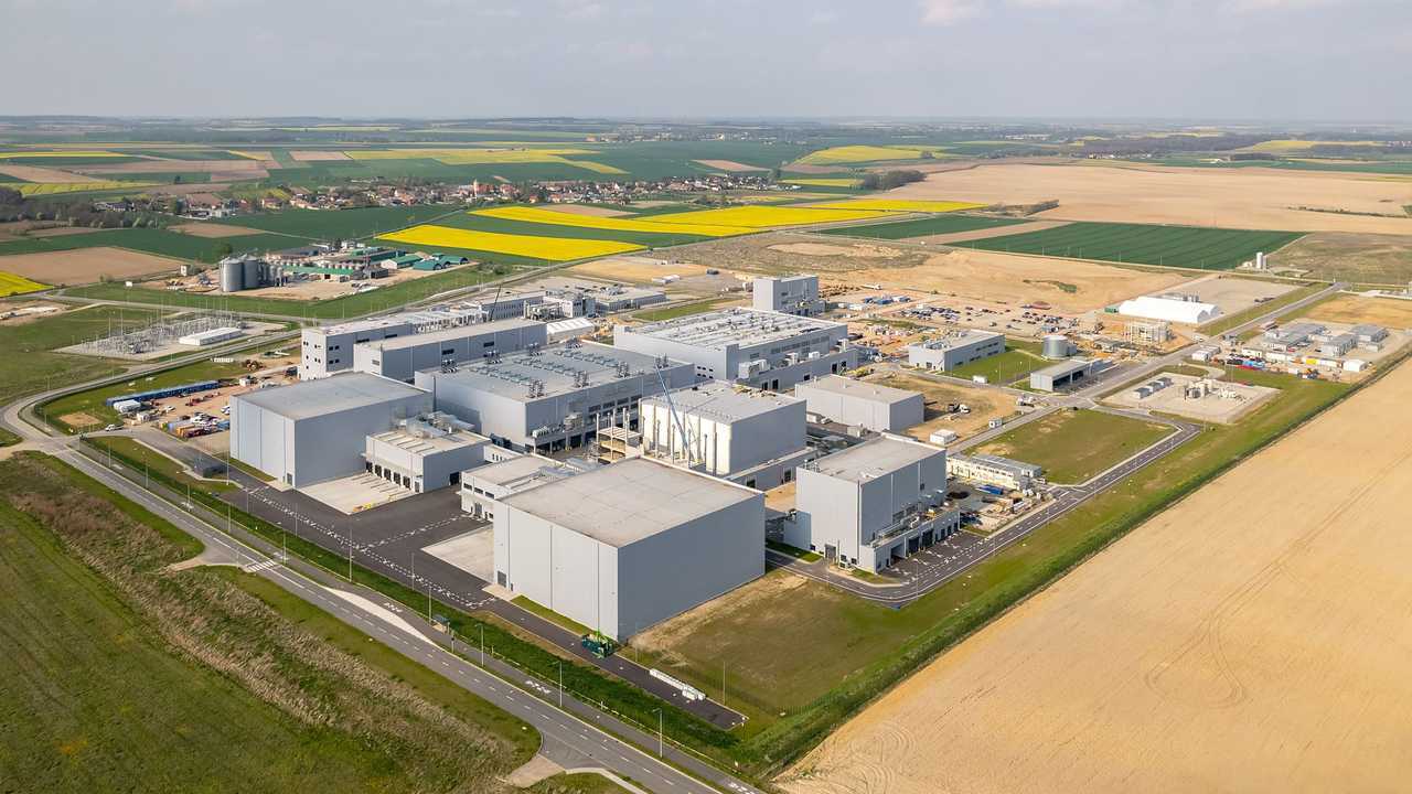 Batteriematerialien-Gigafactory von Umicore in Nysa (Polen)