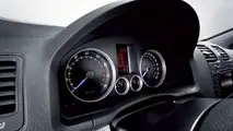 New Volkswagen Golf R32 Interior