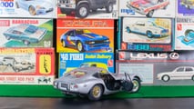 Toyota 2000GT Scale Model