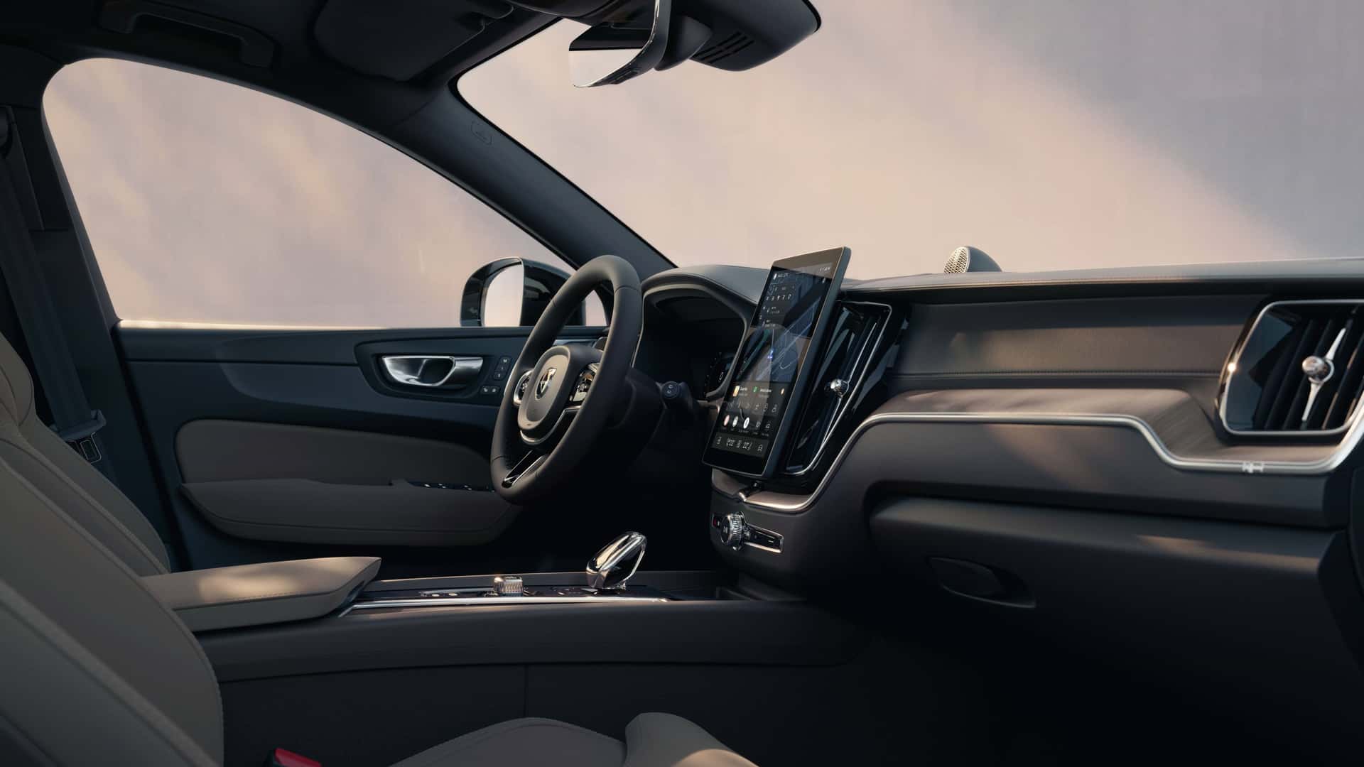 https://cdn.motor1.com/images/mgl/Oo2kEX/s1/2026-volvo-xc60.jpg