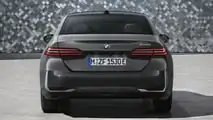 BMW 530e (2023)