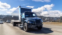 Freightliner eM2