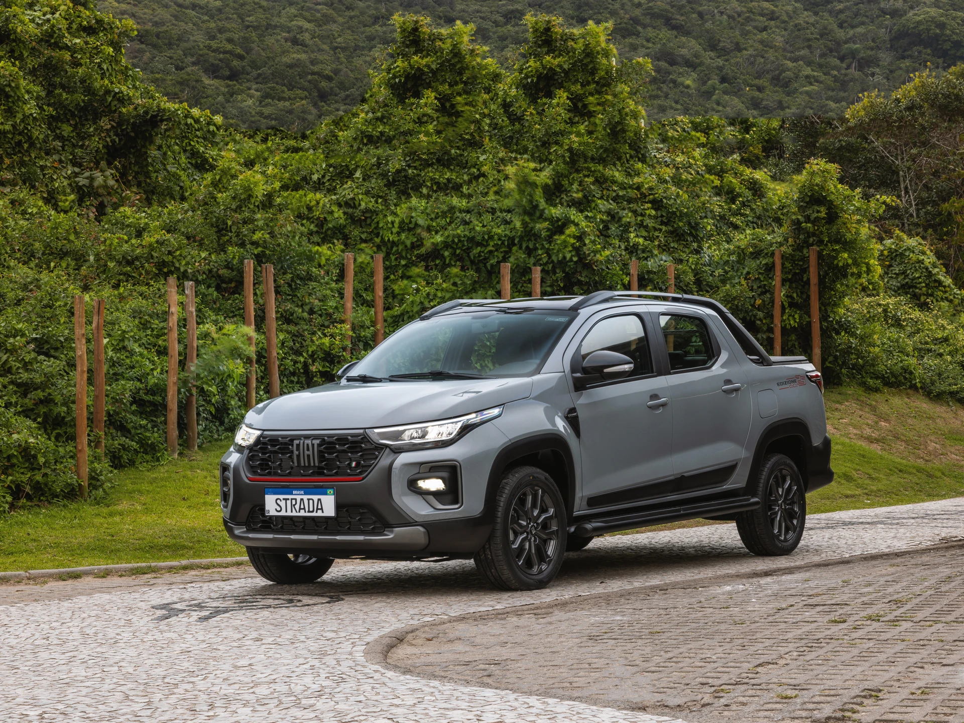 fiat-strada-edizione-25-t200-