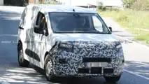 Peugeot Partner facelift spy photo