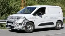 Peugeot Partner facelift spy photo