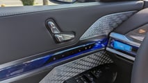 BMW 750e xDrive (2023)