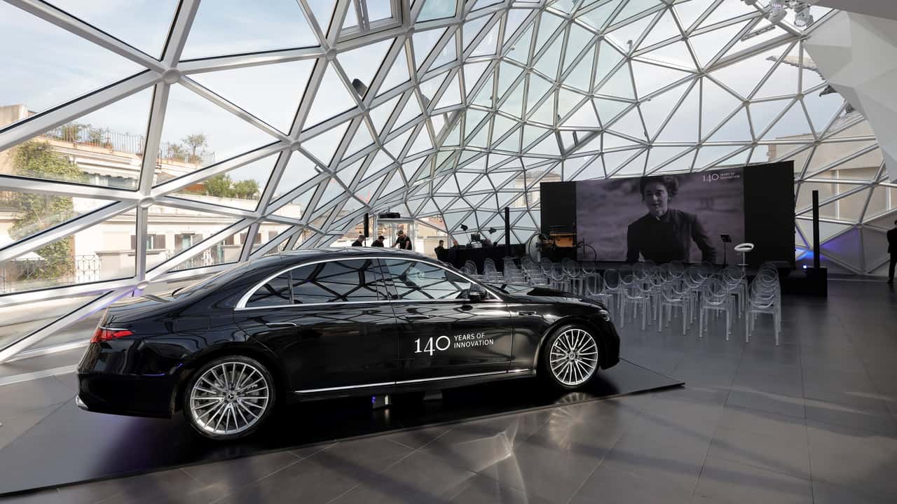 Mercedes Classe S, debutto romano per i 140 anni dell'automobile