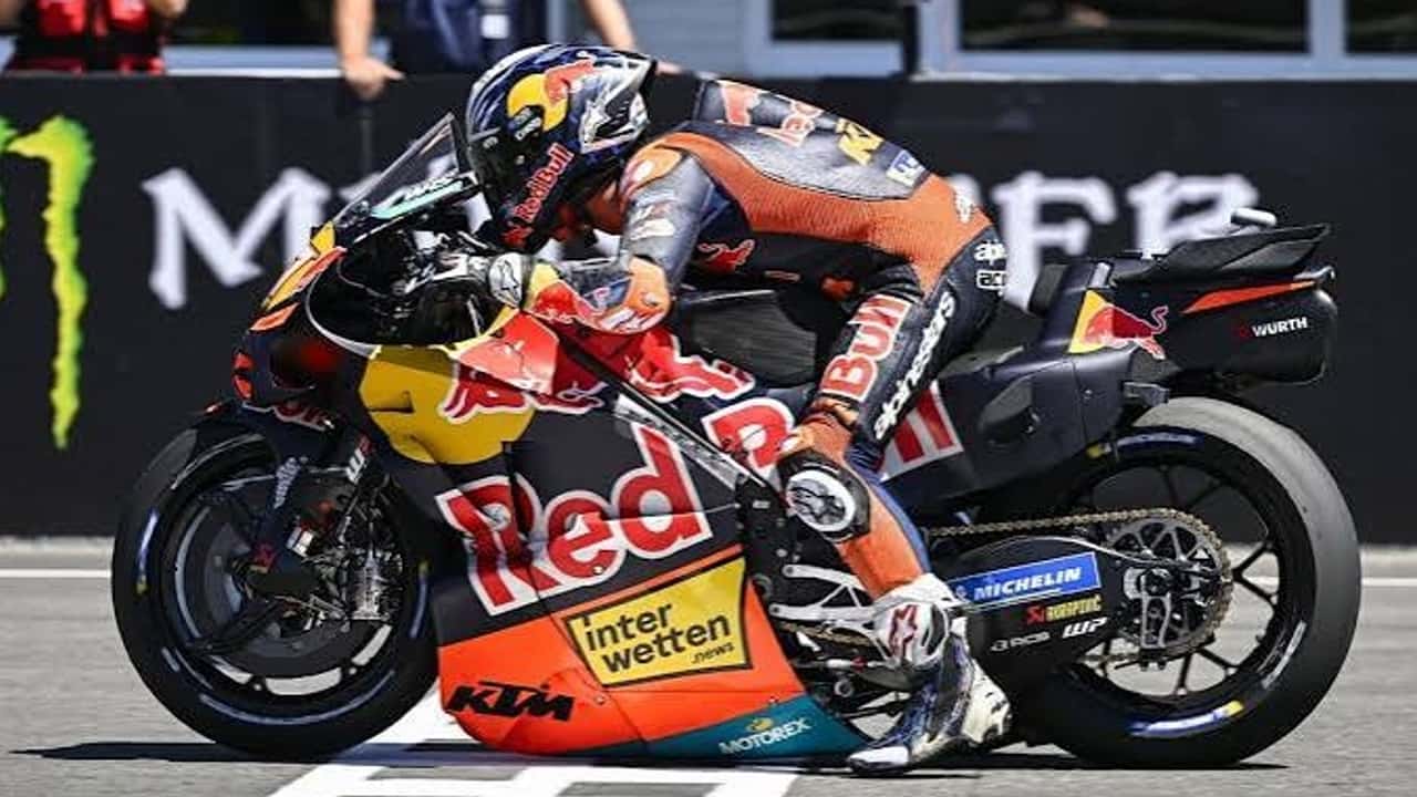 MotoGP Bans Holeshot Devices Starting Today. Comes After Accidents and Ignored Warnings