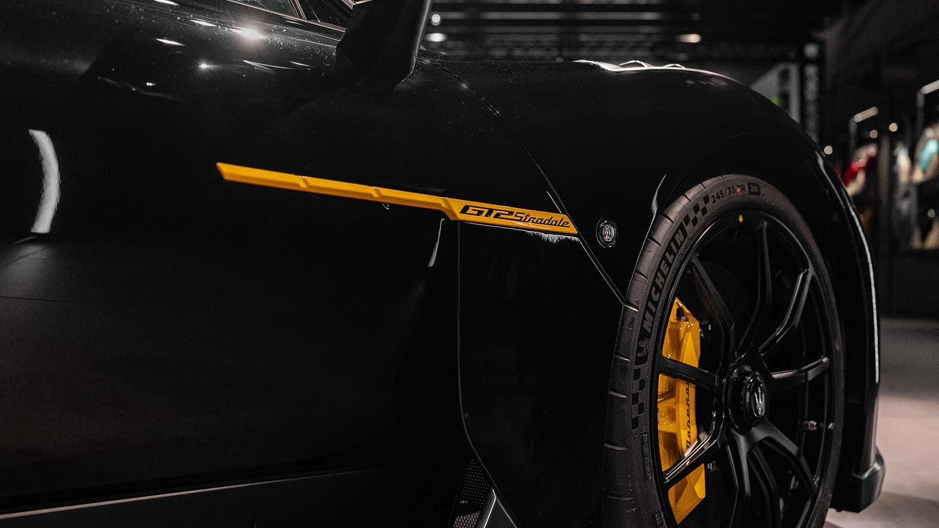https://cdn.motor1.com/images/mgl/Oo98GB/s1/maserati-gt2-stradale-fuoriserie-914.jpg