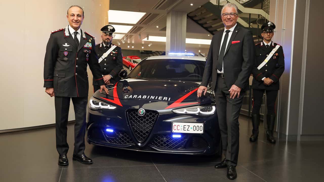 Alfa Romeo e Carabinieri, 75 anni di storia su quattro ruote