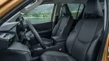 Toyota Hilux (2026) Ibrido 48V Invincible