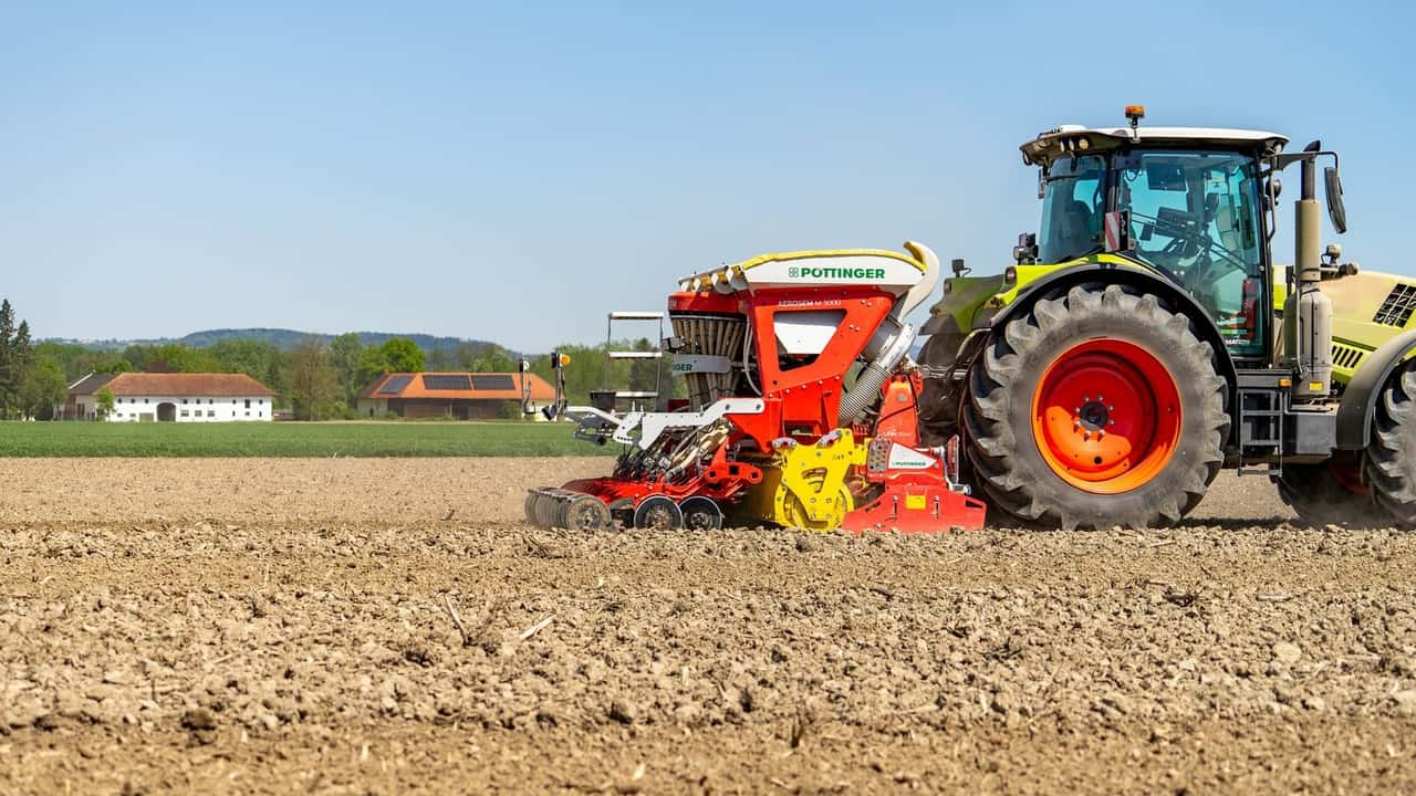 AEROSEM M: doppia tramoggia, dosatura precisione e sistema DUAL DISC per semina ad alta resa e strategie agronomiche innovative