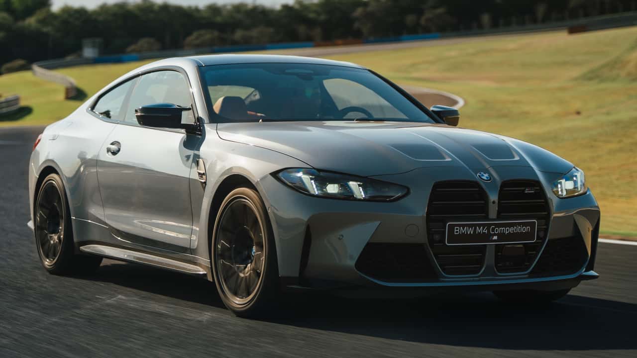 Novo BMW M4 já está em pré-venda no Brasil e parte de R$ 908.950