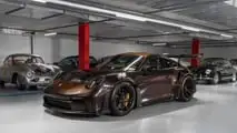 Porsche 911 GT3 RS (2026) in Macadamiametallic mit Elementen aus mattem Carbon