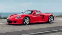 Porsche Carrera GT in Rosso Guards
