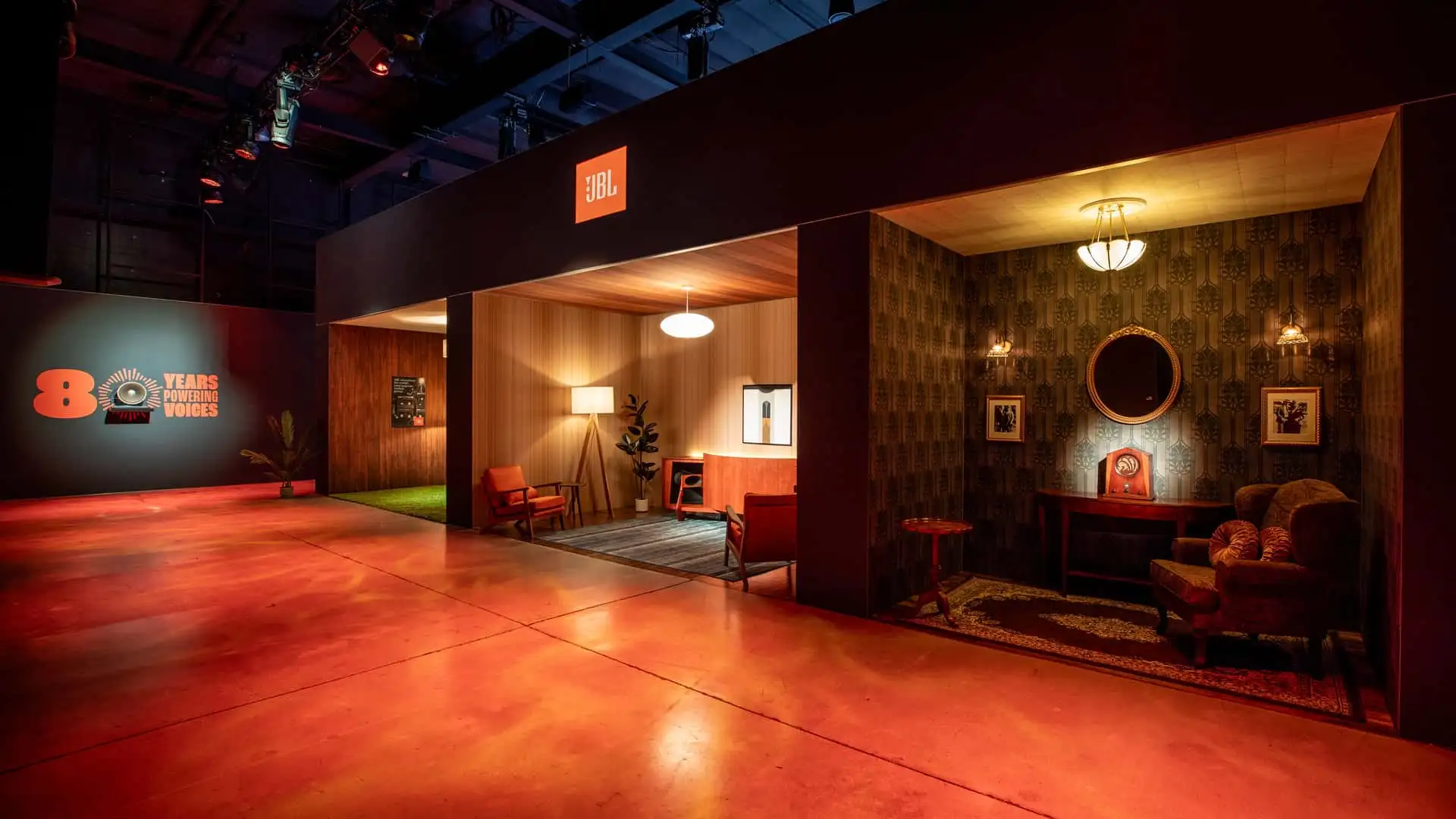 https://cdn.motor1.com/images/mgl/Oo9PAX/s1/jbl-northridge-tour.webp