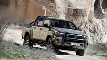 Toyota Hilux Hybrid 48V (2025) - La Prova