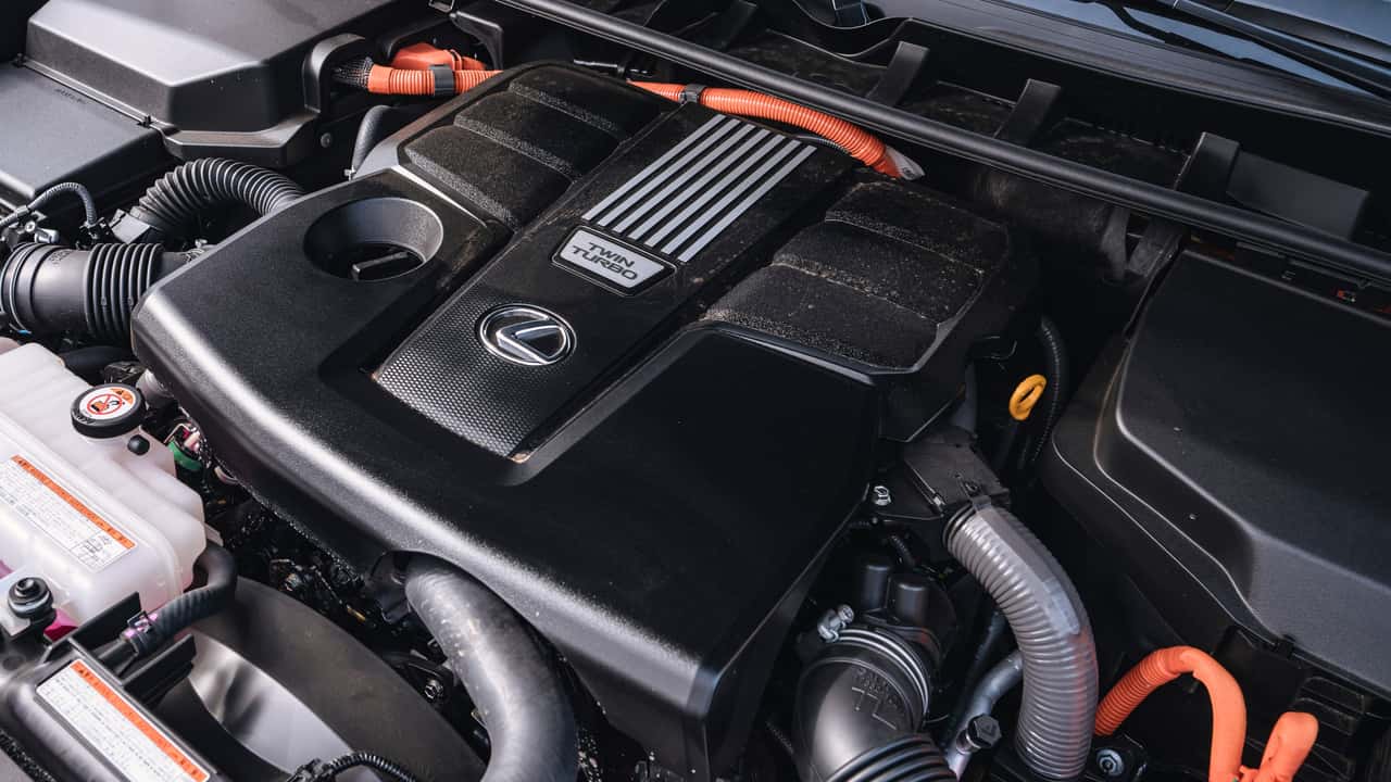 2025 Lexus LX700h Overtrail Review