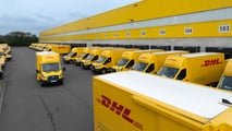 2.400 Ford E-Transporter für Post und DHL in Deutschland