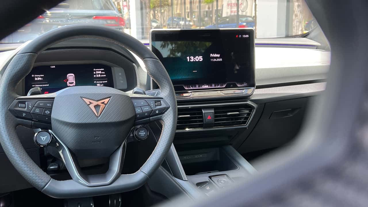 Cupra Formentor PHEV Interior