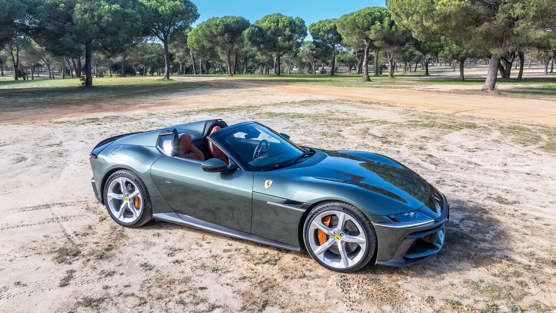 https://cdn.motor1.com/images/mgl/OoJvvB/s1/2025-ferrari-12cilindri-spider-first-drive-review.jpg
