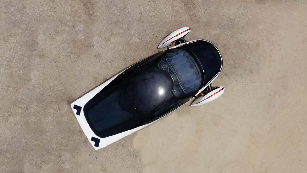 Il triciclo Aptera nella sua versione di serie