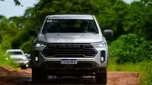 Nova Ram Dakota em ação