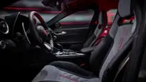 Alfa Romeo Giulia Quadrifoglio Luna Rossa (2026)