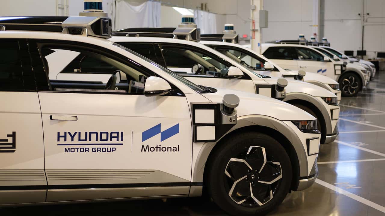 Hyundai Motional Robotaxi CES 2026