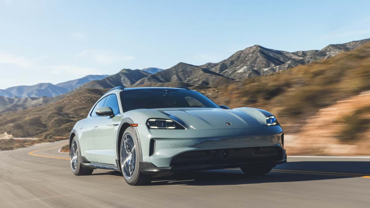 Novas rivais na China e normas europeias fazem Porsche cair 10% em 2025