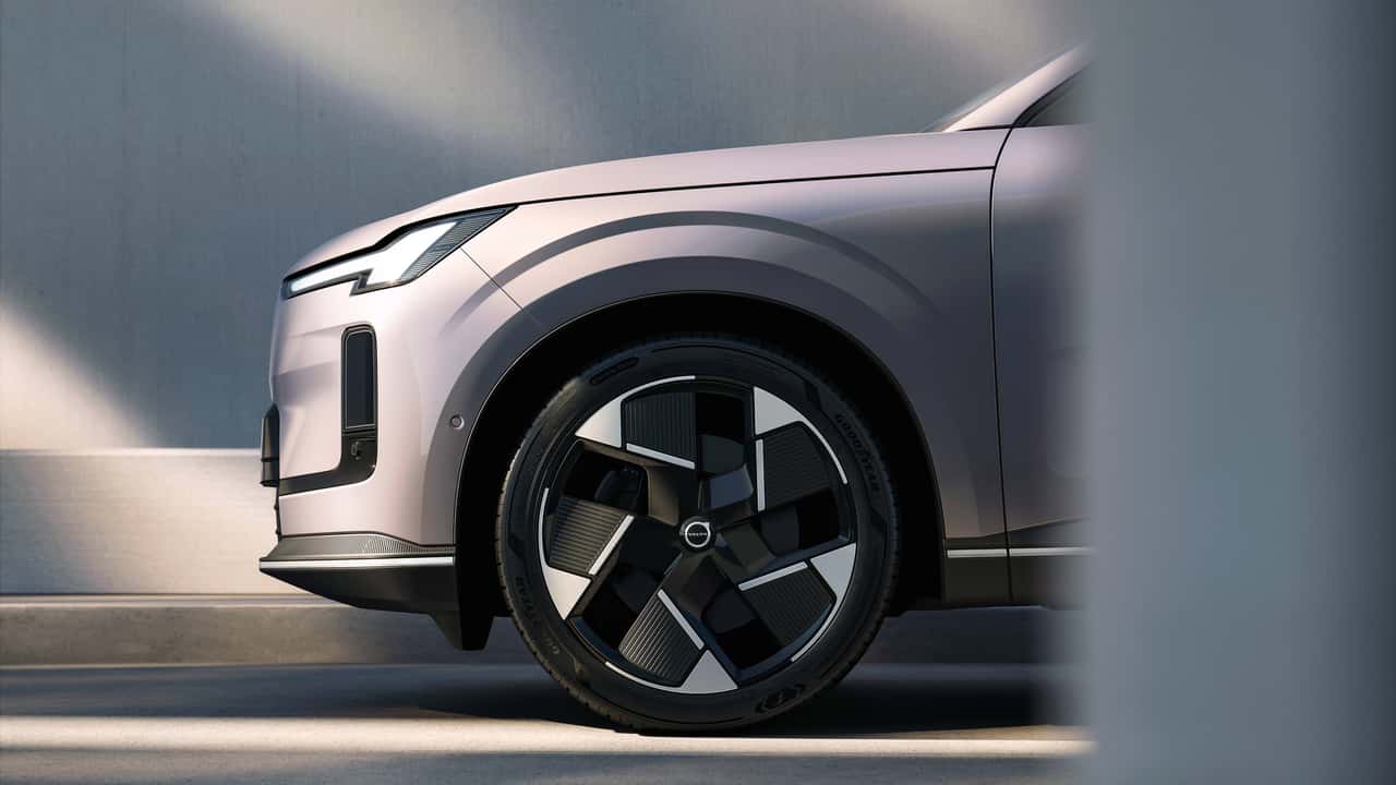 Il nuovo SUV ibrido Volvo arriverà l'anno prossimo